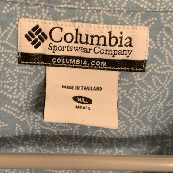 Columbia Mens light blue shirt sleeve button down shirt Size XL - Picture 3 of 4